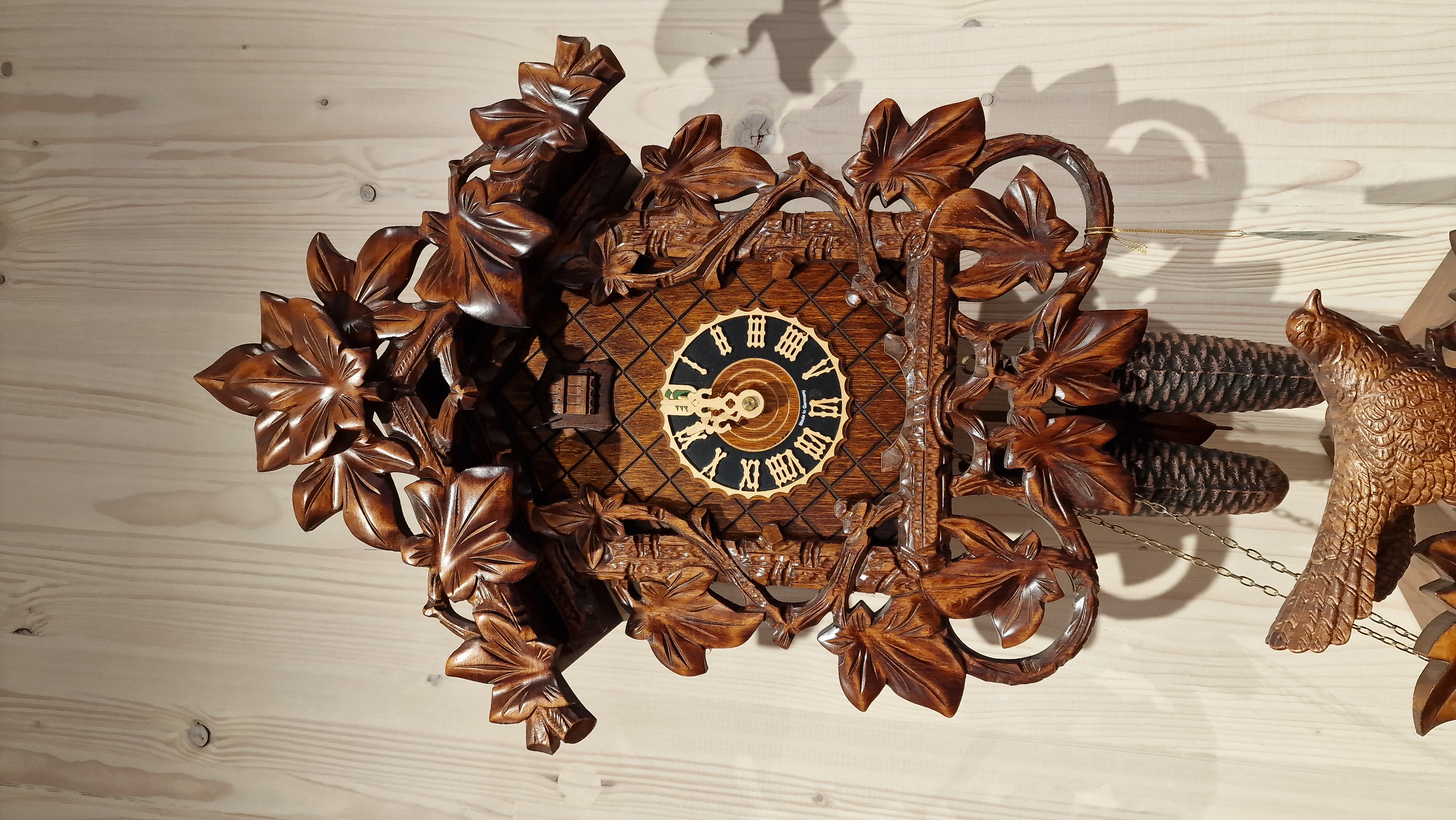 Cuckoo Clock | Leaves | 8 Day Movement